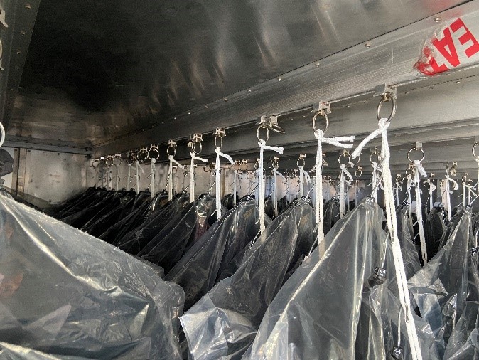 quần áo trong container xuất khẩu